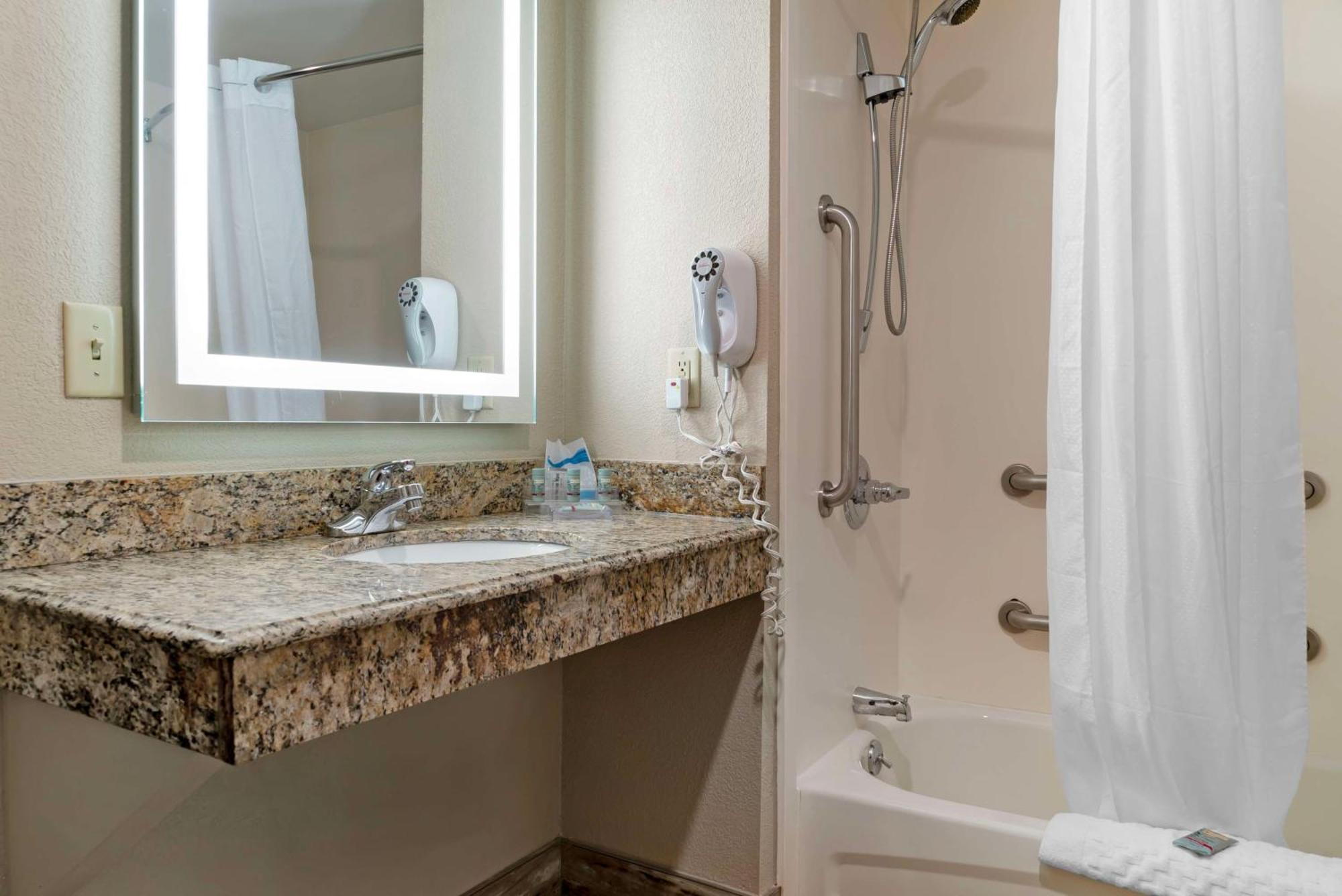 Best Western Executive Inn & Suites Grand Rapids Eksteriør bilde